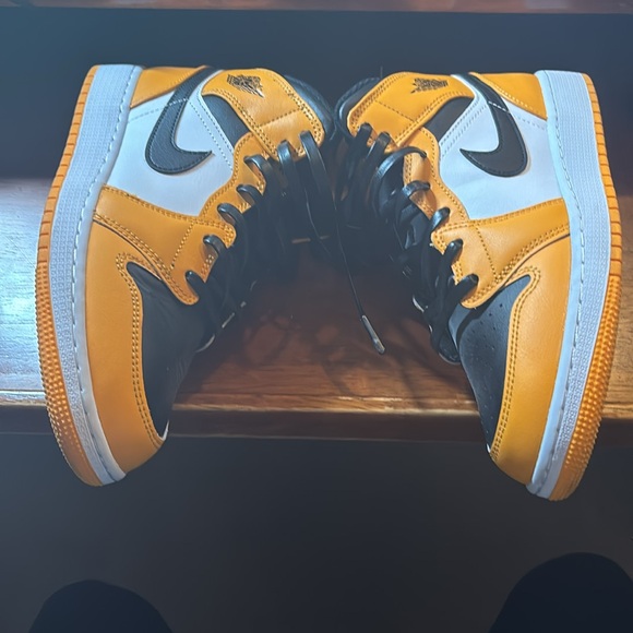 JORDAN ONES - Picture 3 of 7